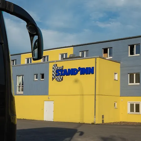 호텔 호텔-레스토랑 스탄딘 3*