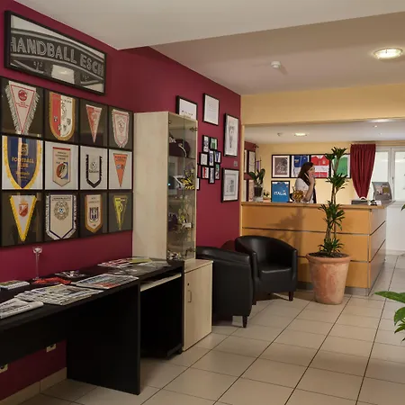 호텔 호텔-레스토랑 스탄딘