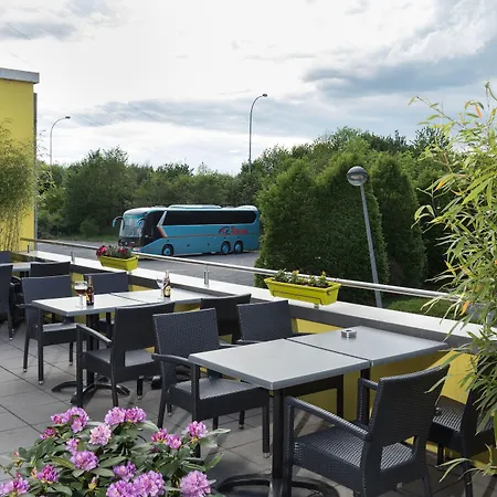 호텔-레스토랑 스탄딘