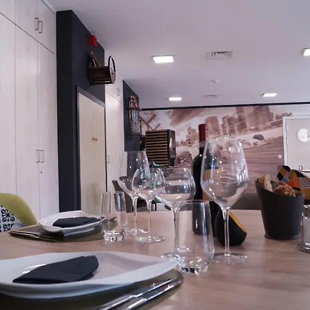 호텔 호텔-레스토랑 스탄딘