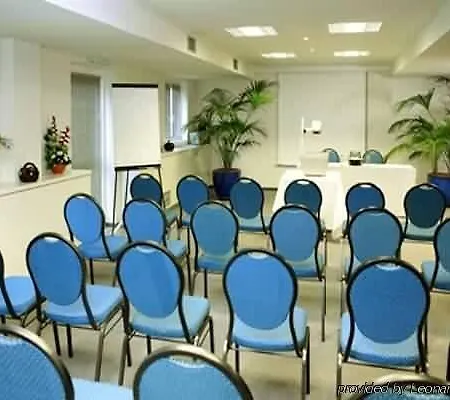 호텔-레스토랑 스탄딘 Foetz