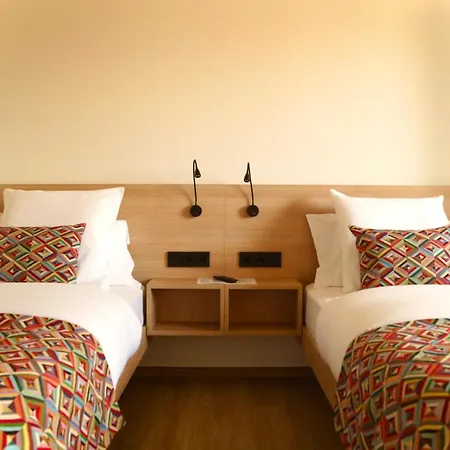 Hotel Hotel-restaurant Stand'inn 3*