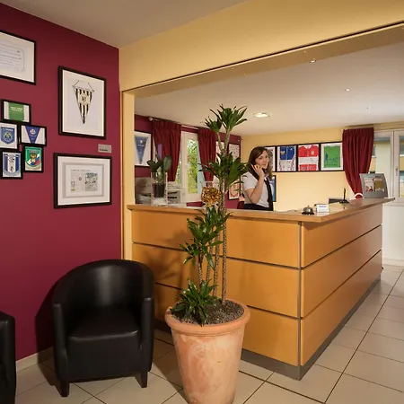 Hotel-restaurant Stand'inn Hotel