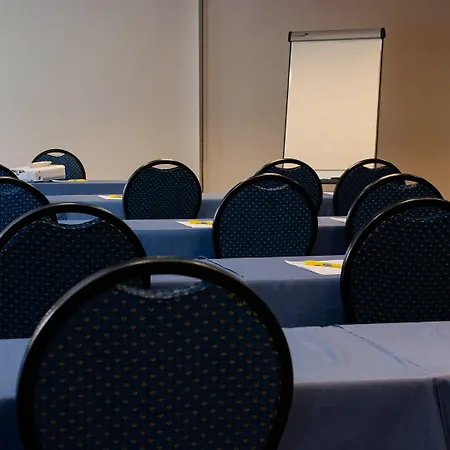 ホテル-レストラン スタンディン ホテル フォエッツ