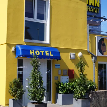 Hotel-restaurant Stand'inn Hotell 3*