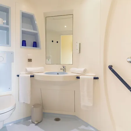 ホテル-レストラン スタンディン フォエッツ