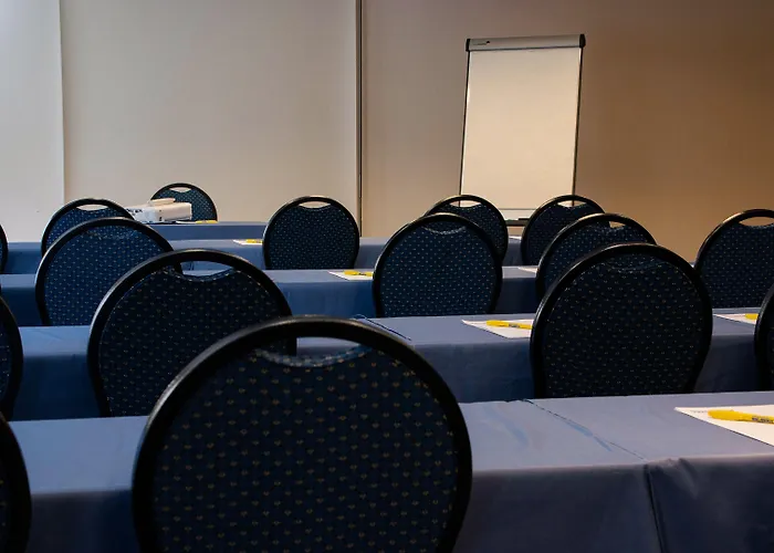 Hotel-restaurant Stand'inn Hotel Foetz